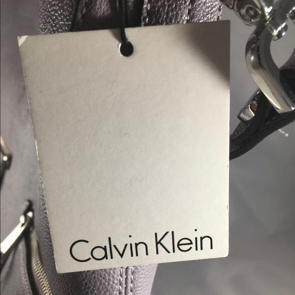 CALVIN KLEIN Kihobo Signature JetSet Lavender Tote - Picture 4 of 6